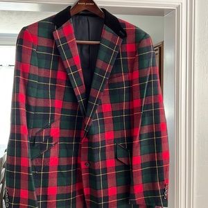 Polo Ralph Lauren Men’s wool blazer. Green red and navy check. Size 46L